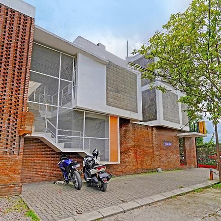 Super Oyo 2190 Alamanda 7 Syariah Μπαντούνγκ Εξωτερικό φωτογραφία